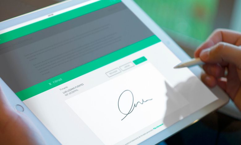 In which cases is the electronic signature used?